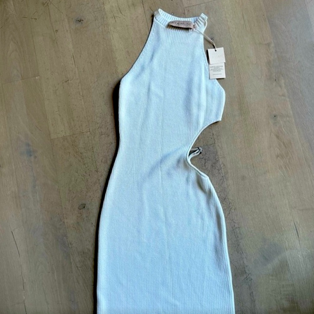 AYA MUSE SIDE CUT OUT DRESS NWT SIZE S